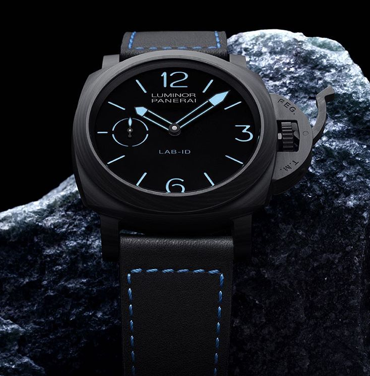 PANERAI-LAB-ID-Luminor-1950-CARBOTECH-3-Days-49mm-PAM700 from Perpetuelle